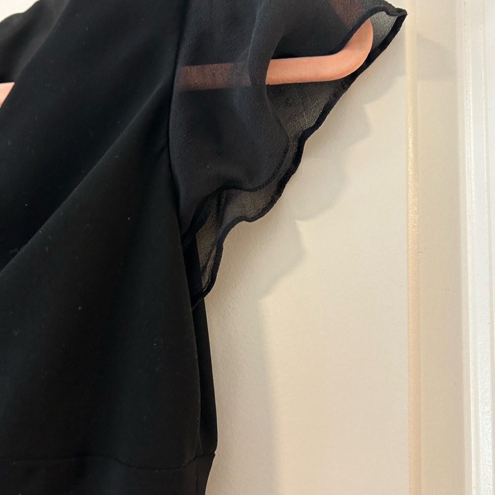 Vintage Silk flutter sleeve black gown - Picture 6 of 13